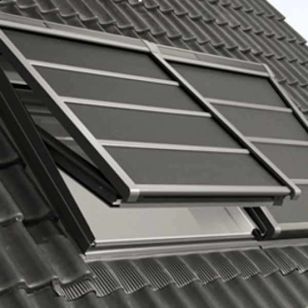 Découvrez le nouveau volet roulant souple VELUX® par votre expert en rénovation de toiture et de façade dans la Manche Découvrez le nouveau volet roulant souple VELUX®